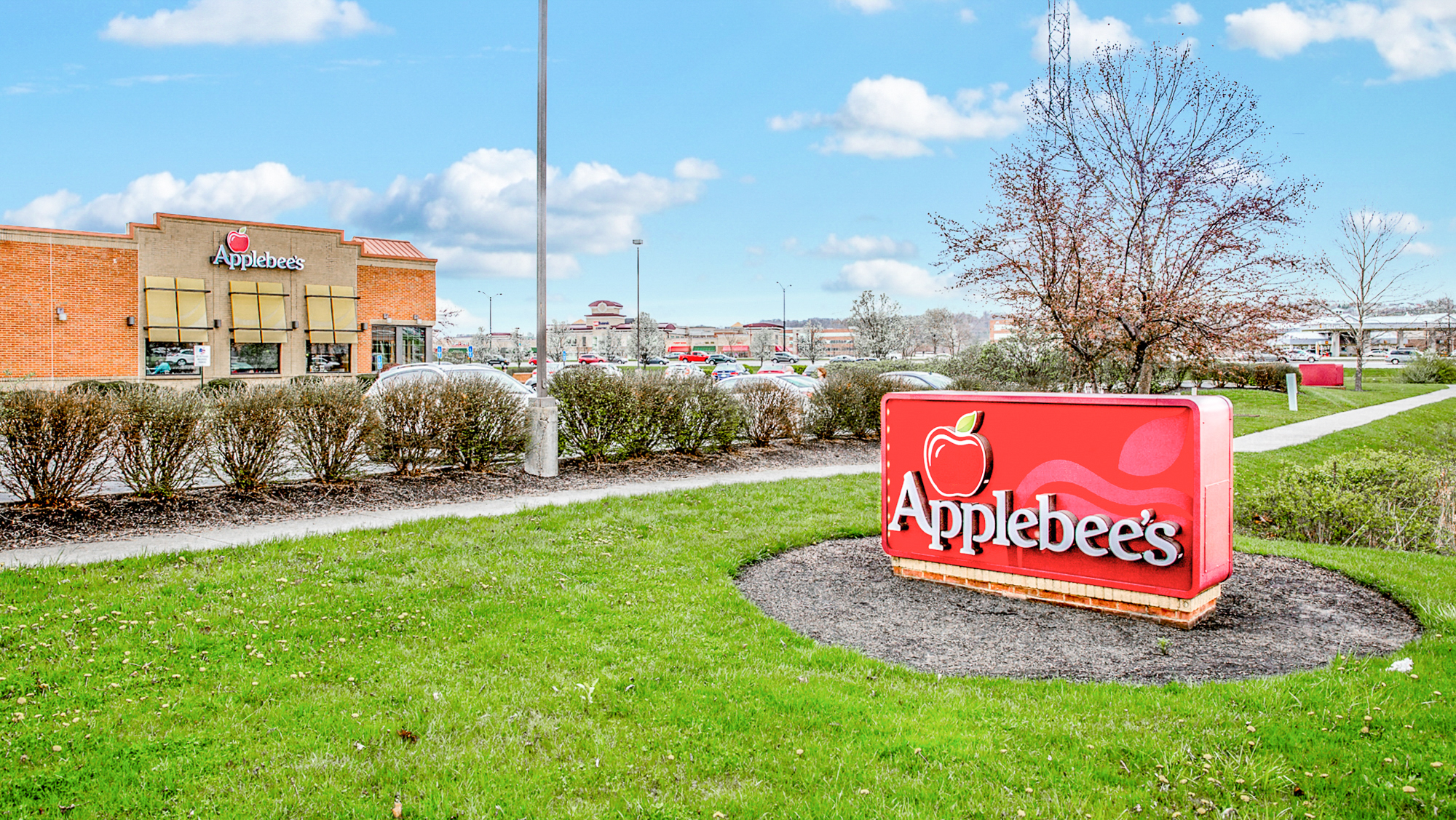 11 - 0561 Applebees - West Chester, OH-22