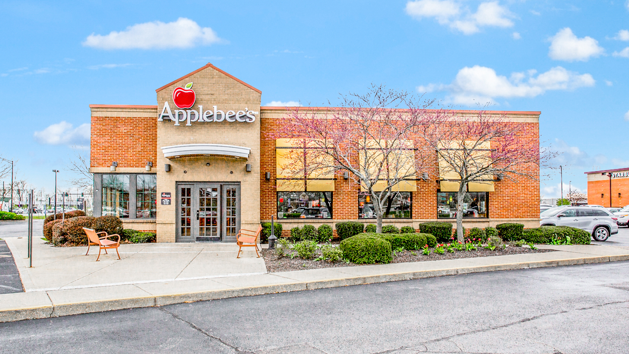 9 - 0561 Applebees - West Chester, OH-23